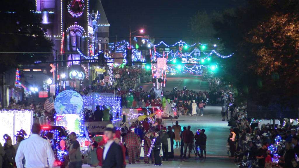 Grapevine Christmas Parade