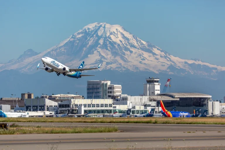 Seattle Flight Path from LA Mountains