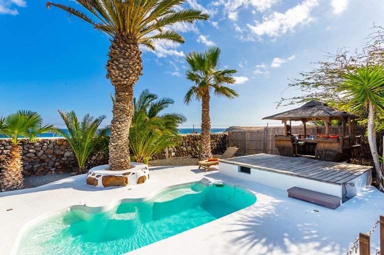 Lanzarote Holiday Villas