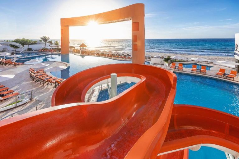 Beach Palace Cancun