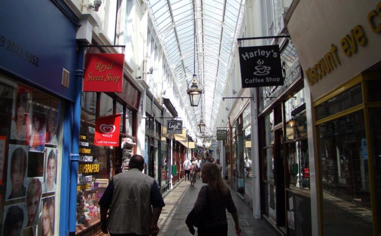 Wyndham Arcade