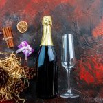 How Many Glasses Are in a Champagne Bottle