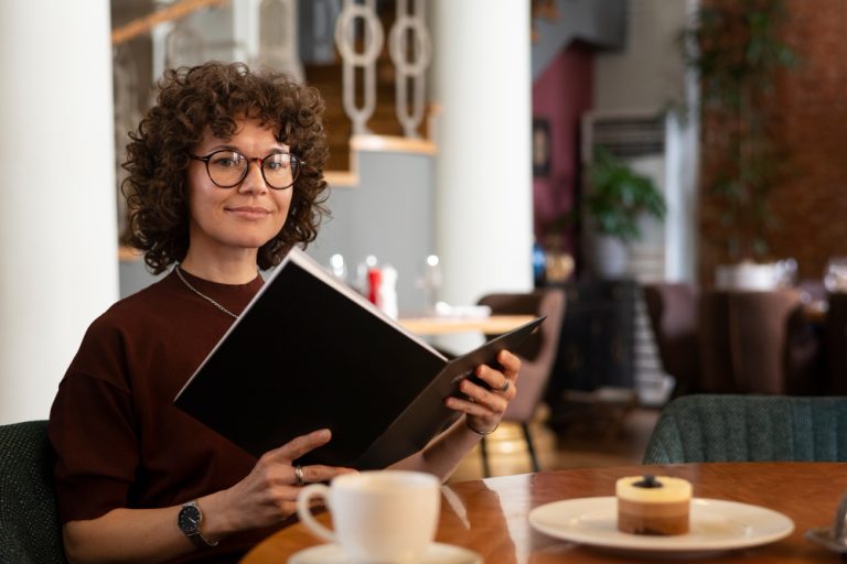 Authors Like Dan Brown